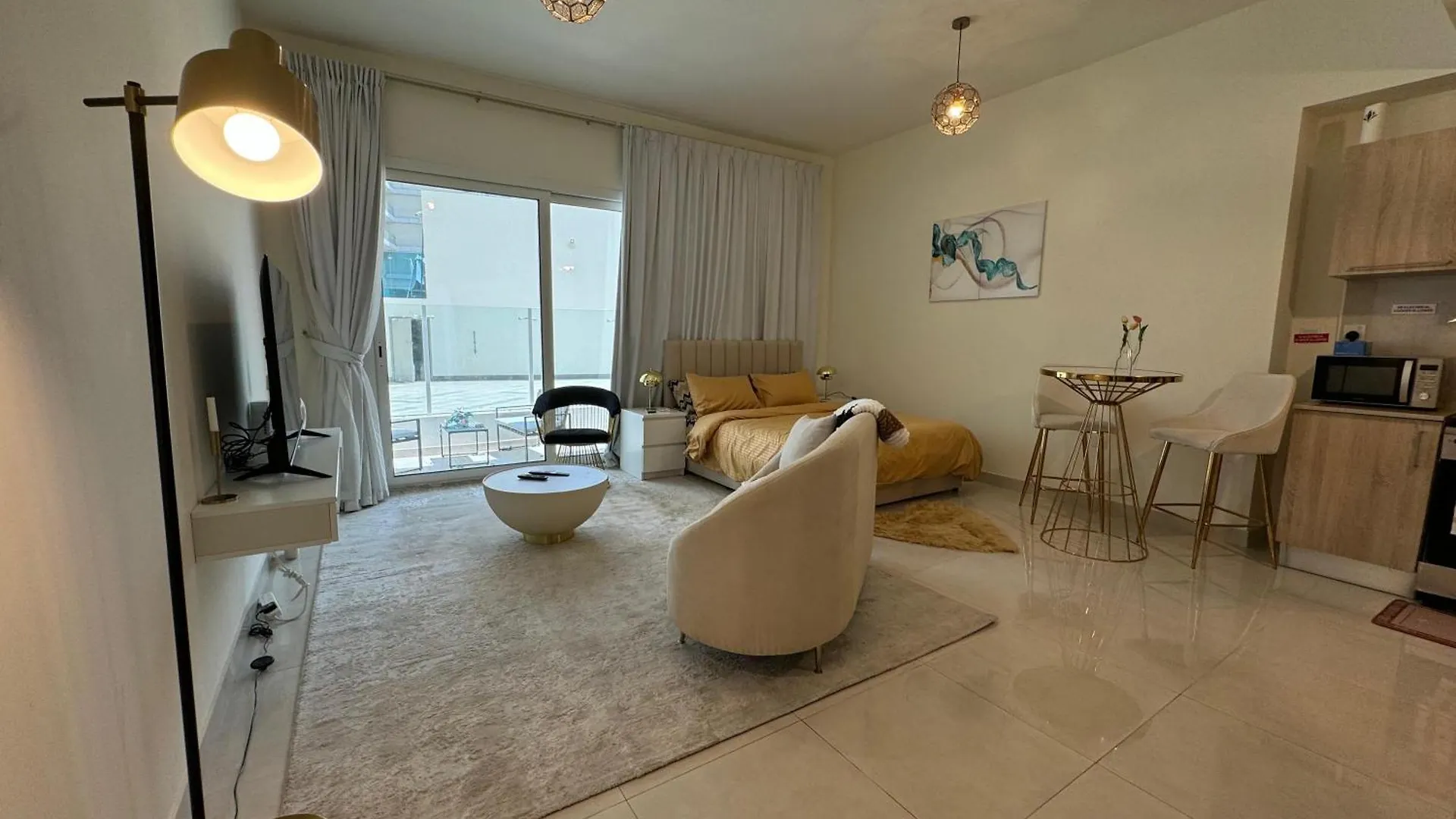 Studio In Prime Location Downtown Dubai United Arab Emirates