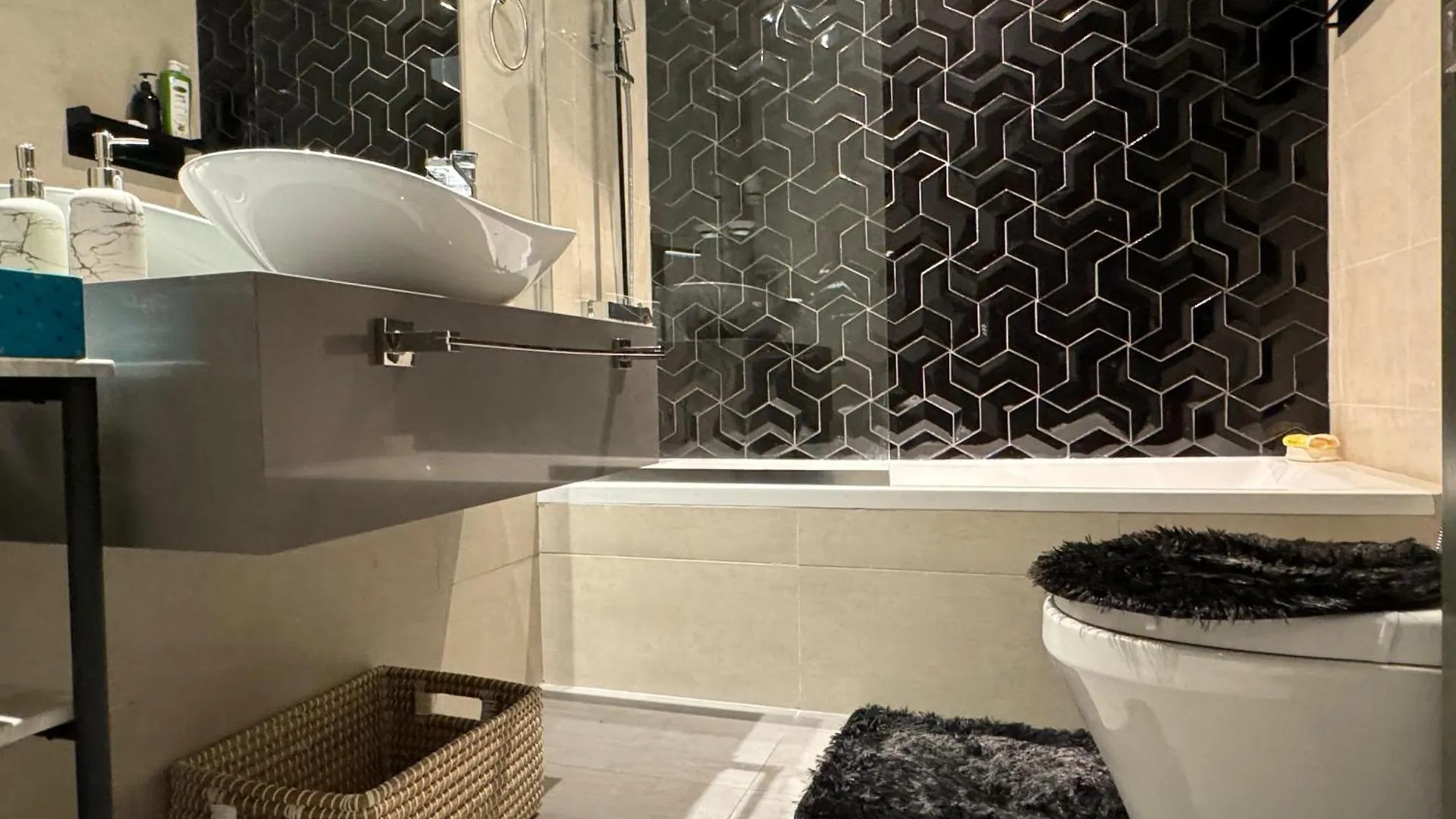 Apartment Studio In Prime Location Downtown Dubai